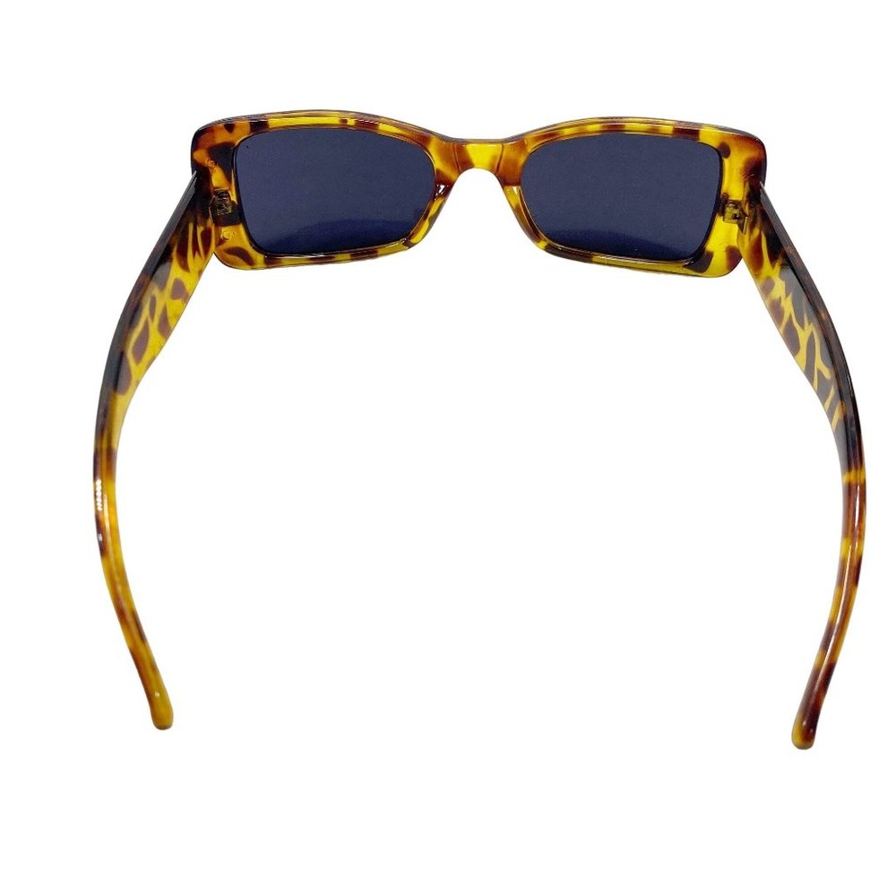 Retro Rectangle Tortoise Sunglasses - Picture 9 of 13